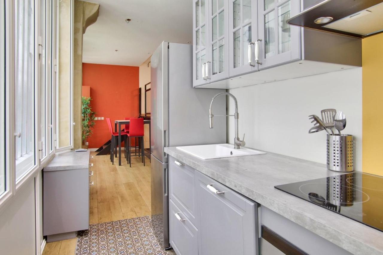 2 Bedrooms Le Marais Nazareth Paris Bagian luar foto