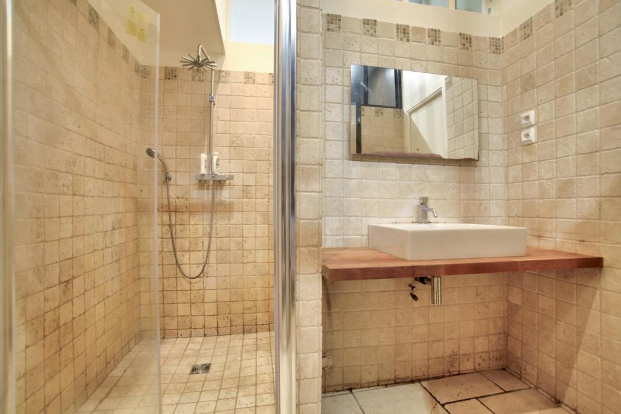 2 Bedrooms Le Marais Nazareth Paris Bagian luar foto