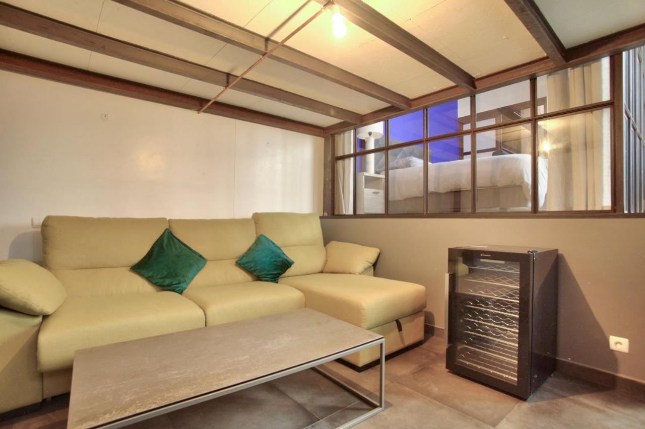 2 Bedrooms Le Marais Nazareth Paris Bagian luar foto