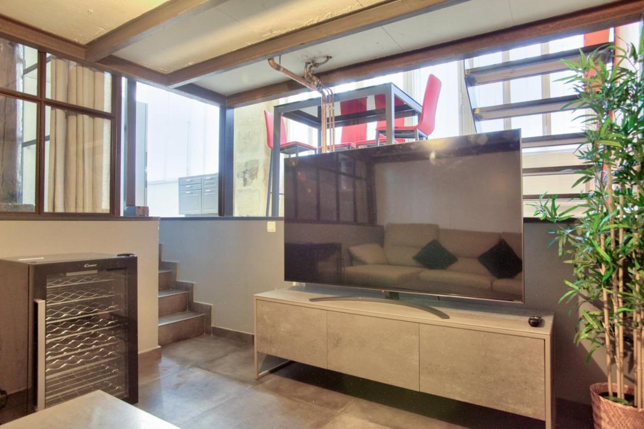 2 Bedrooms Le Marais Nazareth Paris Bagian luar foto